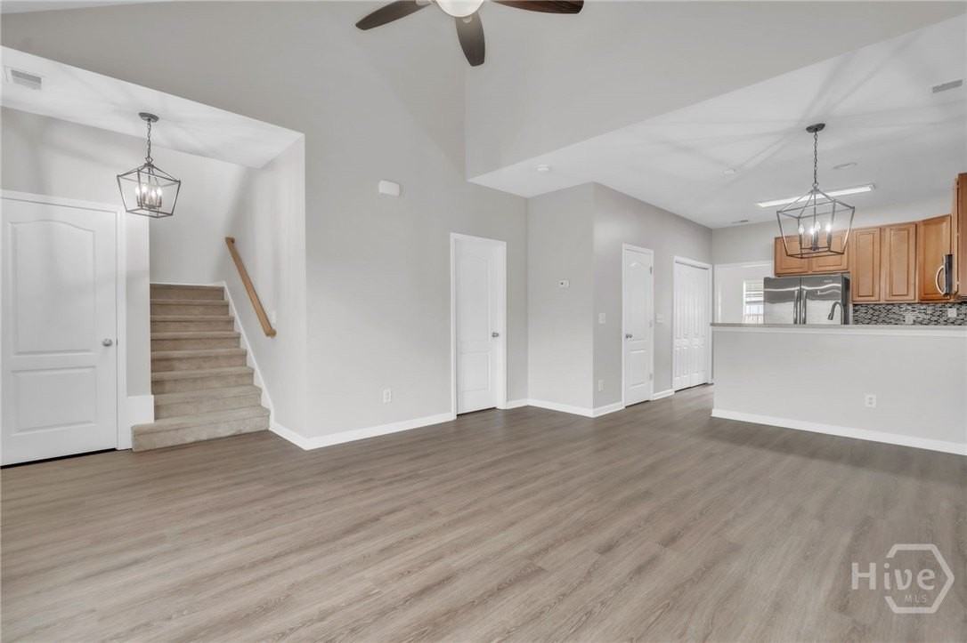 122 Cromer St - Photo 3 of 30