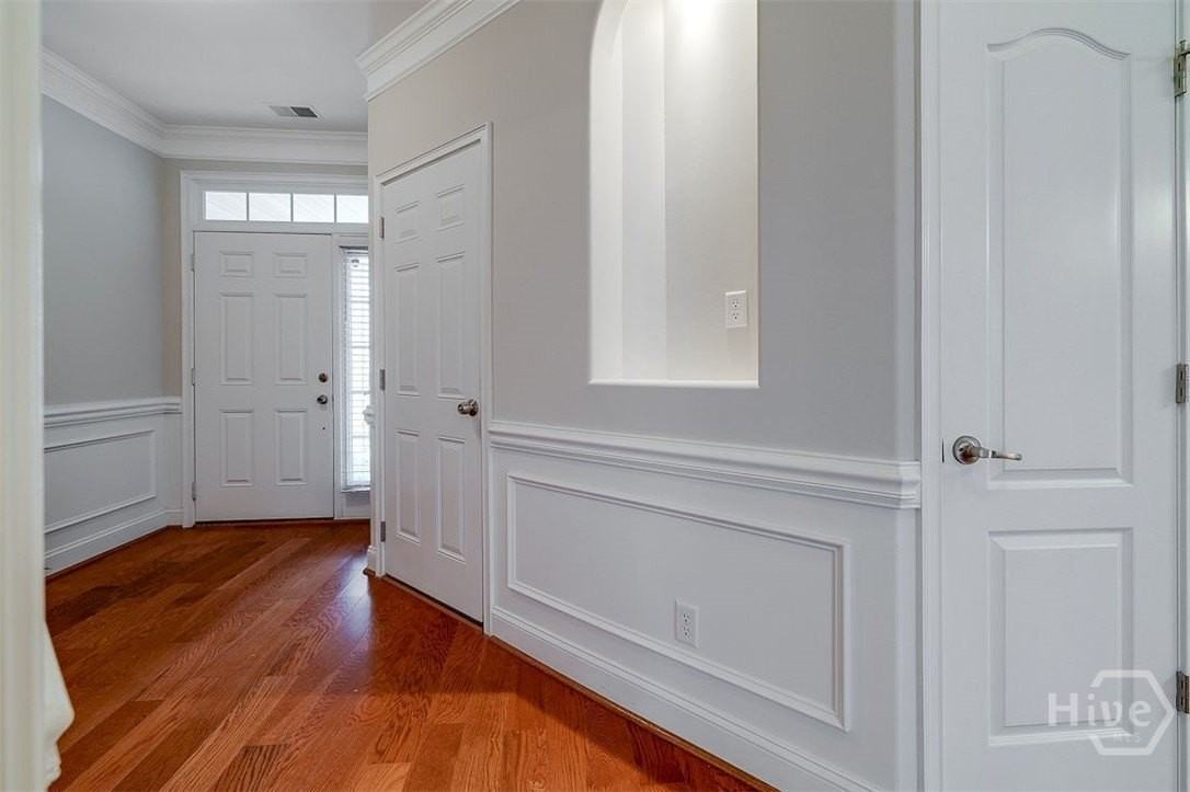 255 Durham Park Way - Photo 2 of 31