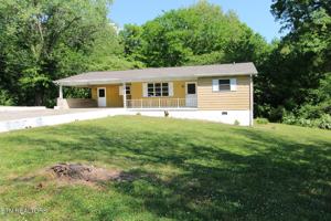 featured image of 1940 Harris Rd
