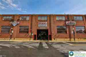 featured image of 11 W 2nd St #306