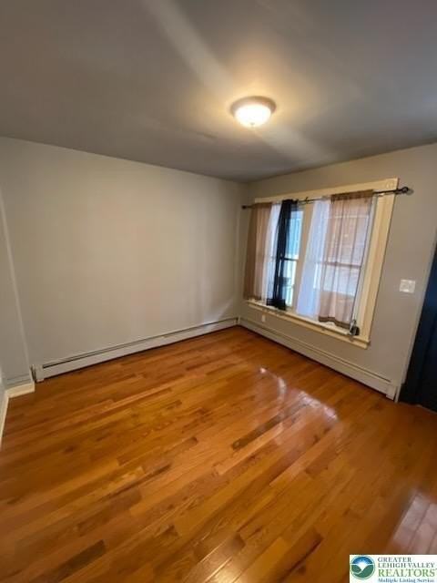 1138 W Maple St - Photo 3 of 24