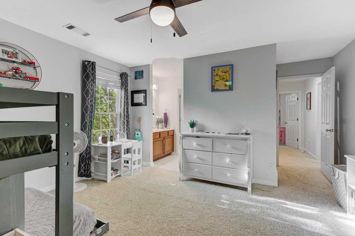 1765 Hartwell Mnr N - Photo 7 of 39