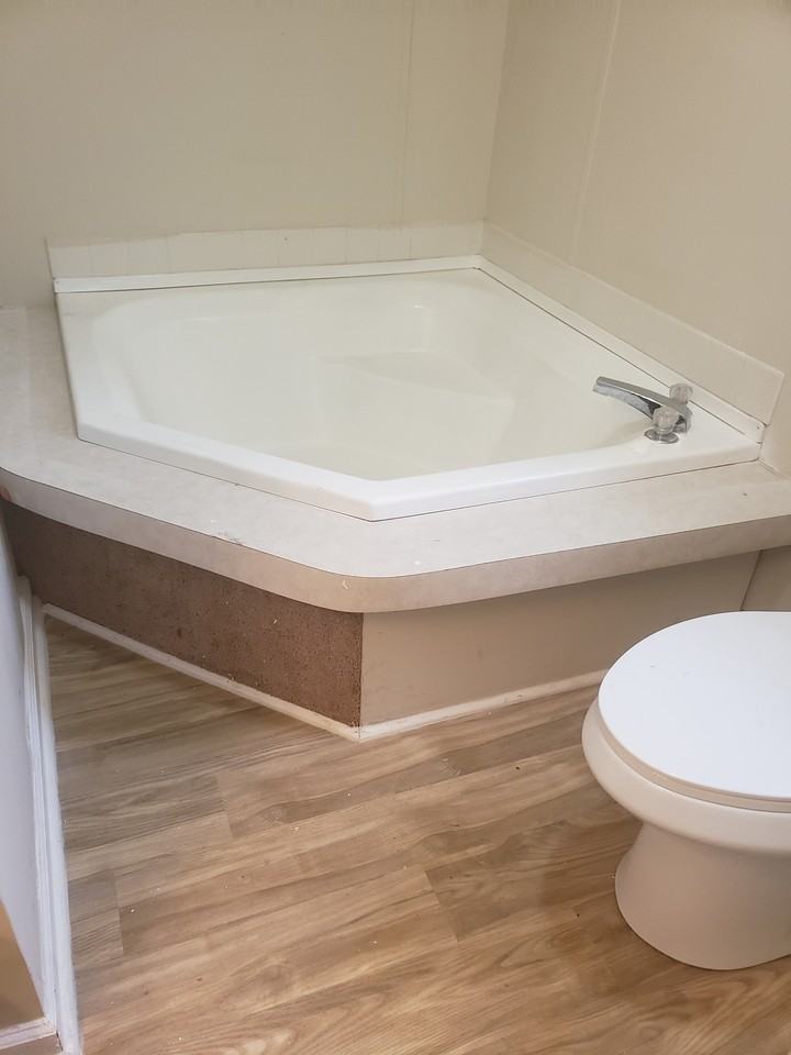 1017 Dunvegan Dr #1 - Photo 7 of 11