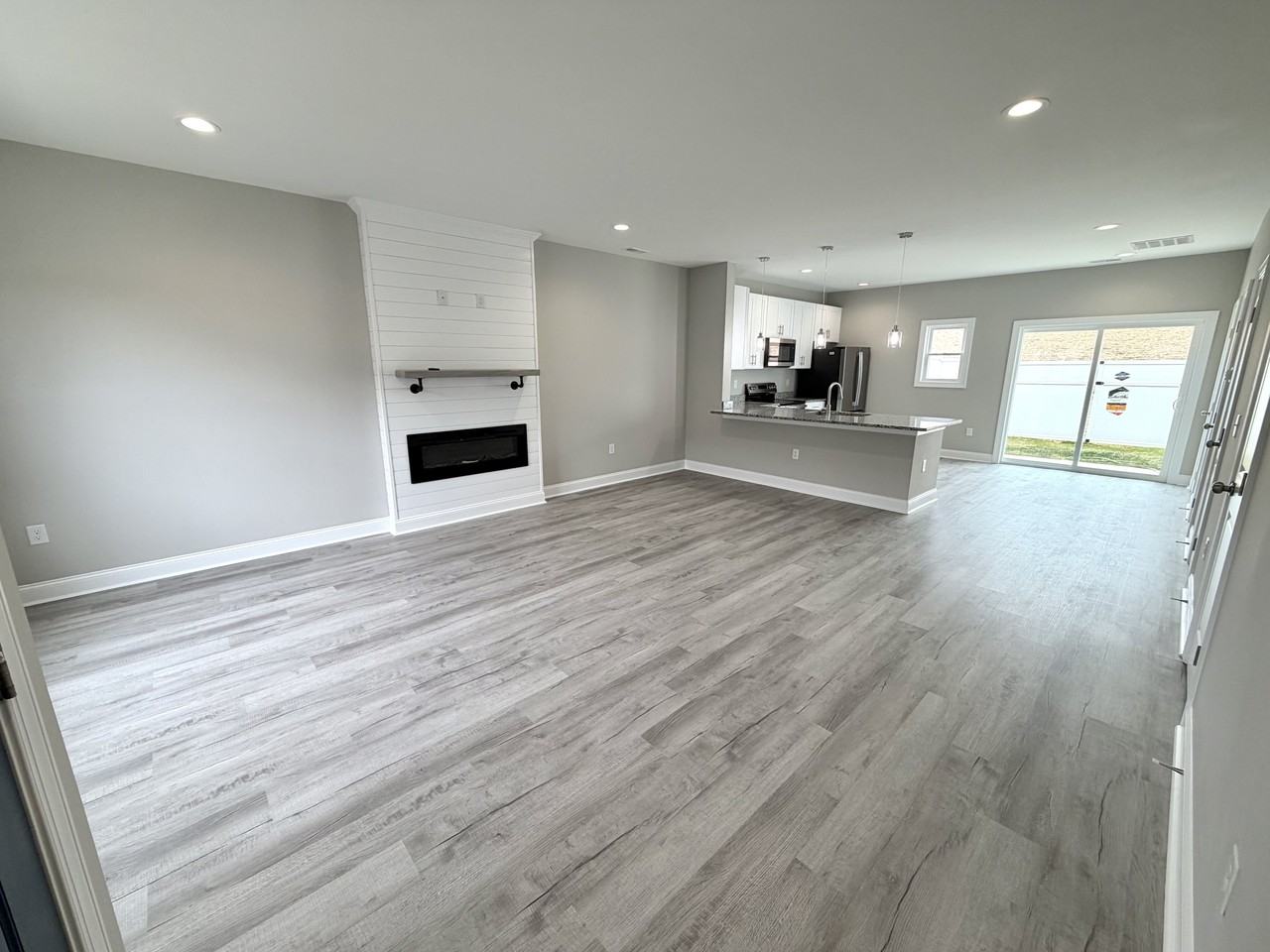 116 melissa Ln - 1 #1 - Photo 4 of 25