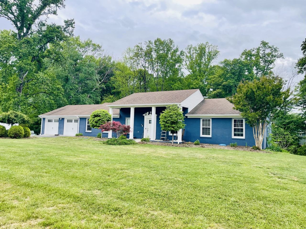 190 Westridge Cir #1 - Photo 2 of 25