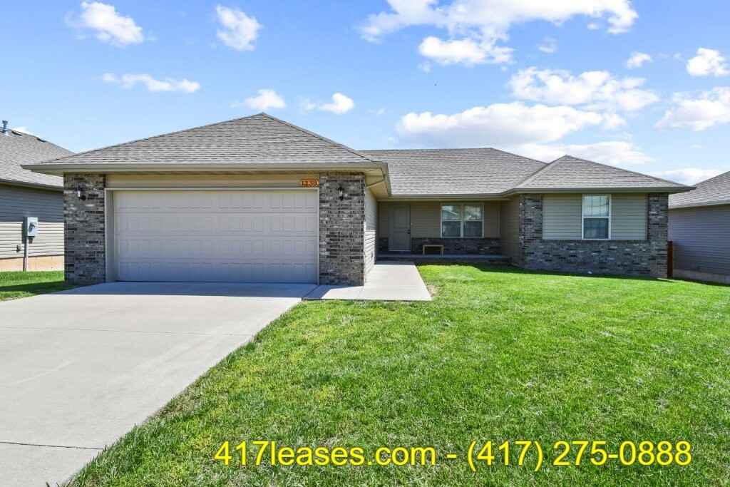 1338 S Marseilles Ave #1