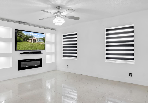 12235 Sw 202nd St - Photo 3 of 6