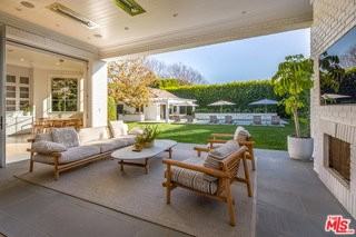 1580 Sorrento Dr - Photo 5 of 7