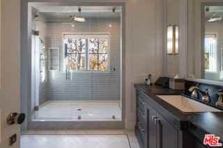 1580 Sorrento Dr - Photo 7 of 7