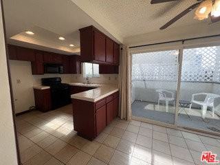 1328 9th St #A - Photo 2 of 8