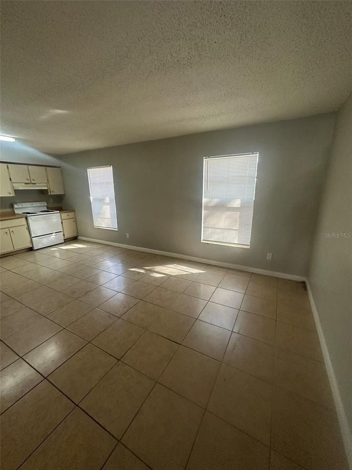 1229 Kennedy Rd #43 - Photo 4 of 6