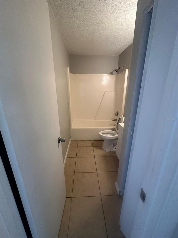 1229 Kennedy Rd #43 - Photo 5 of 6