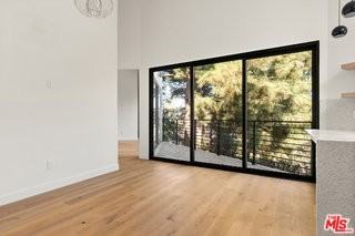 3427 Bonnie Hill Dr - Photo 4 of 8