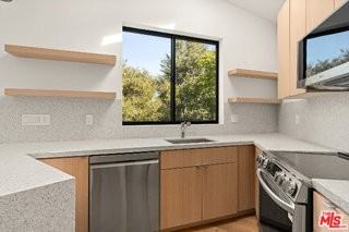 3427 Bonnie Hill Dr - Photo 6 of 8