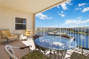 featured image of 8921 Lake Dr #504