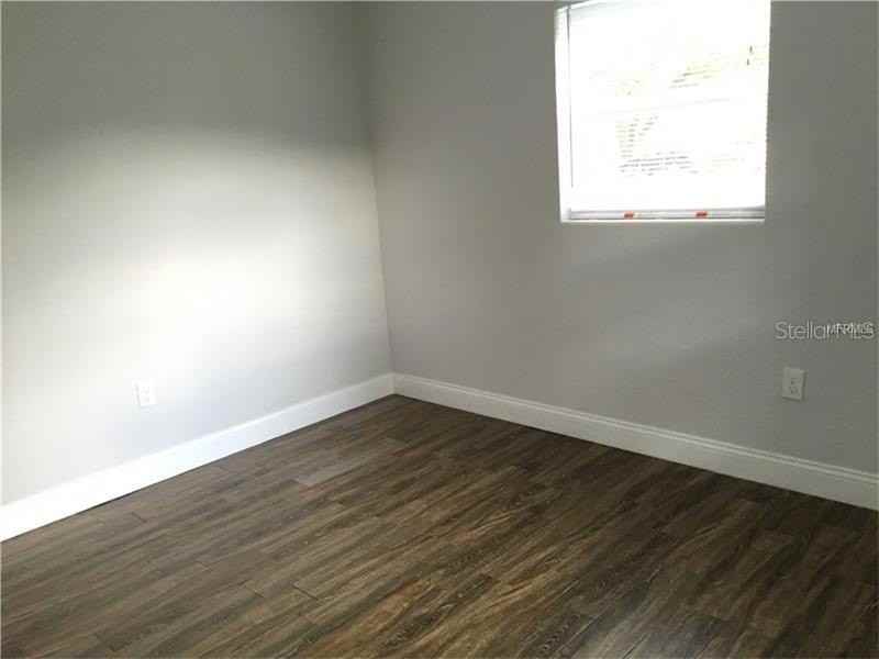 508 Varsity St - Photo 6 of 10