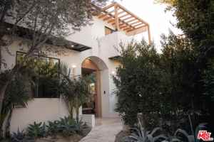 featured image of 6546 Colgate Ave