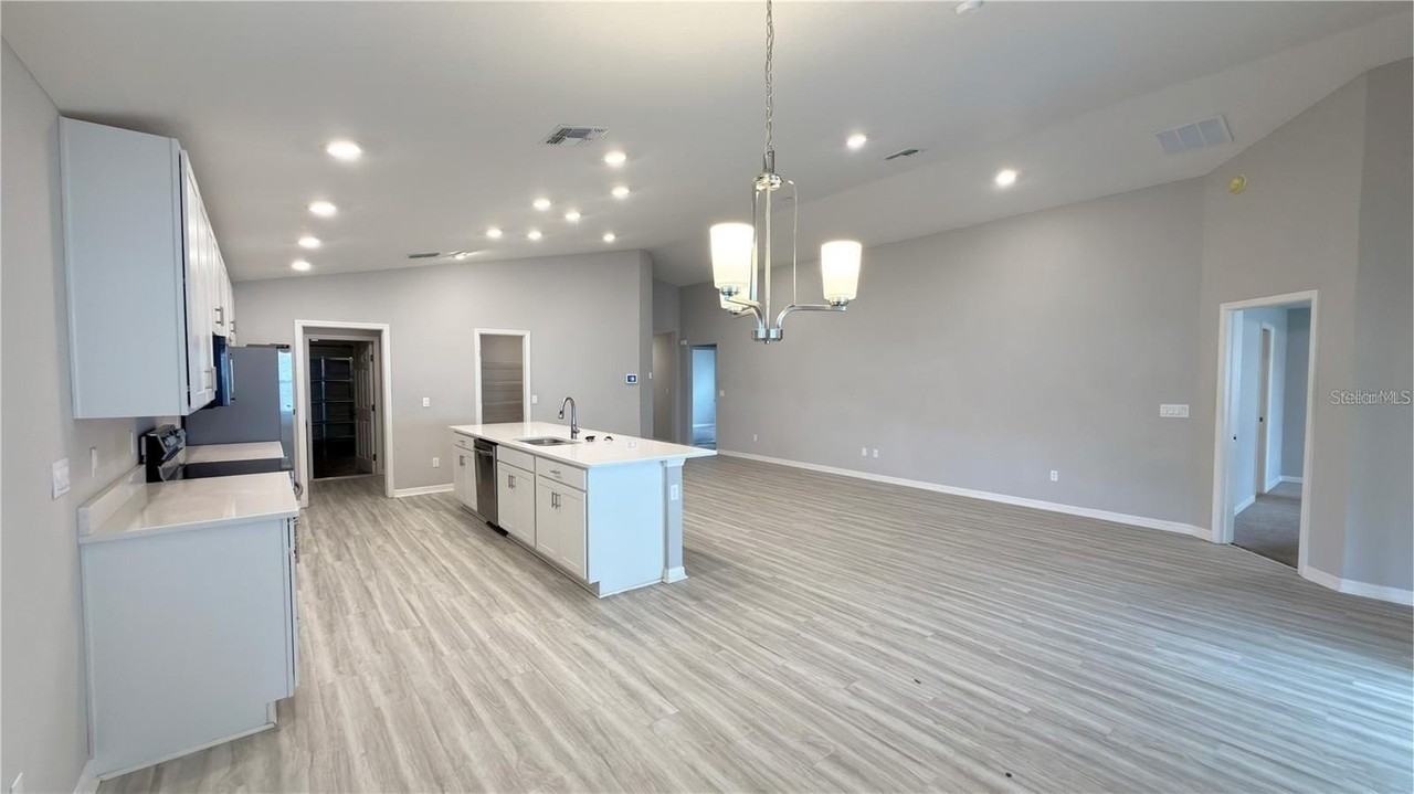 485 Windy Willow Way - Photo 3 of 25