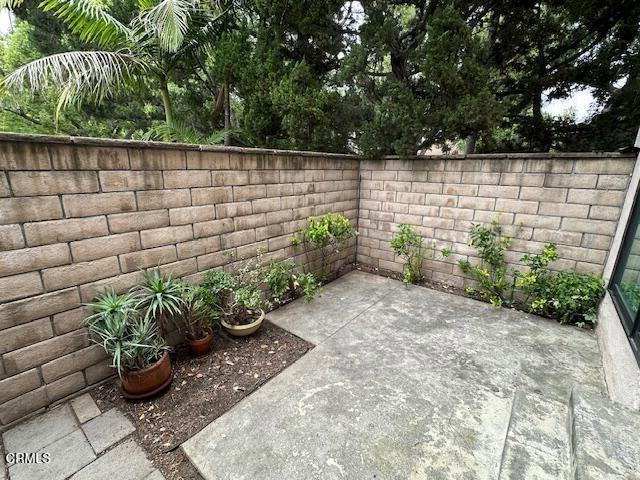 1841 Bushnell Ave - Photo 7 of 8