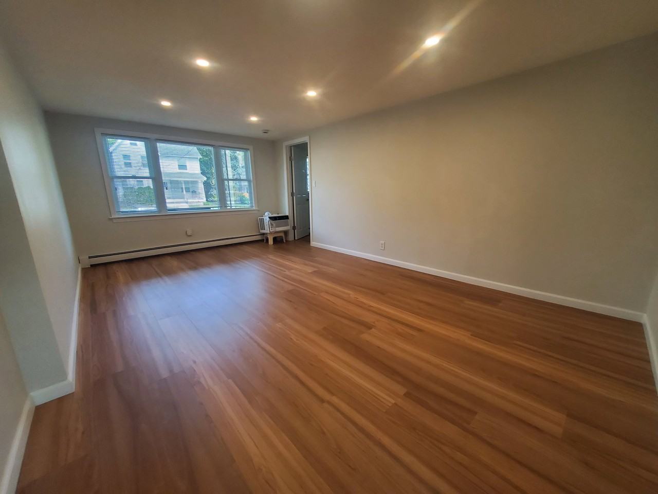 45 Wilton Ave #1 - Photo 5 of 8