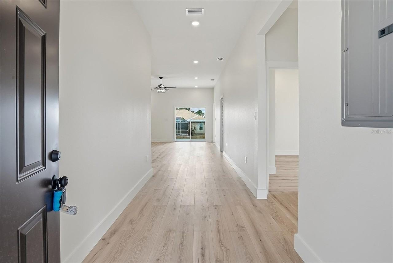 11256 Salters St - Photo 4 of 37