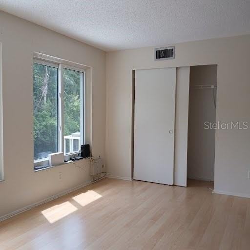 2391 Sumatran Way #43 - Photo 6 of 13