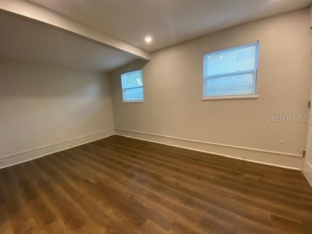 4665 Yarmouth Ave S - Photo 4 of 14