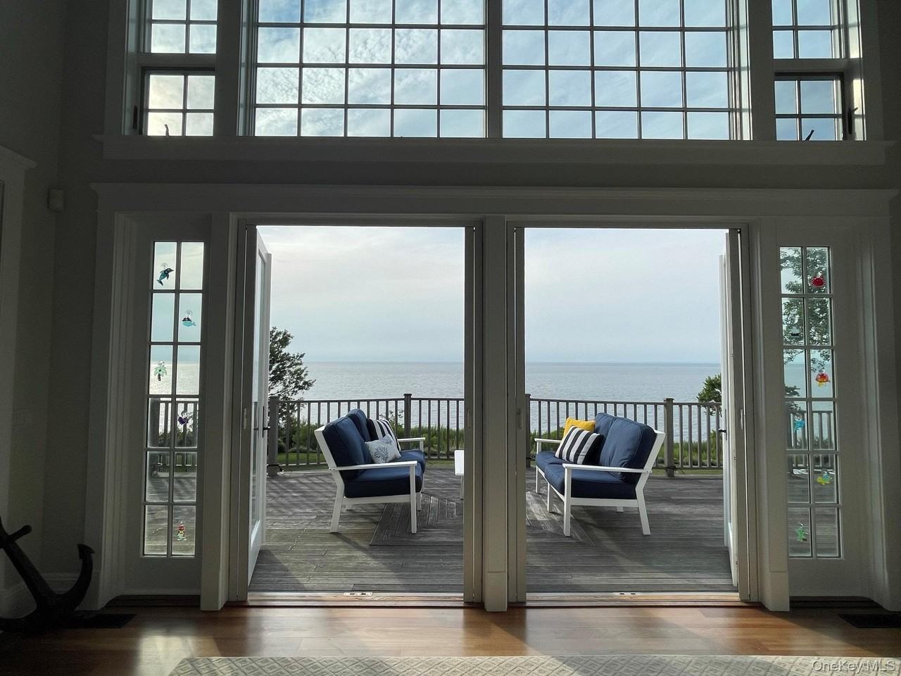 580 Lloyds Ln - Photo 4 of 30