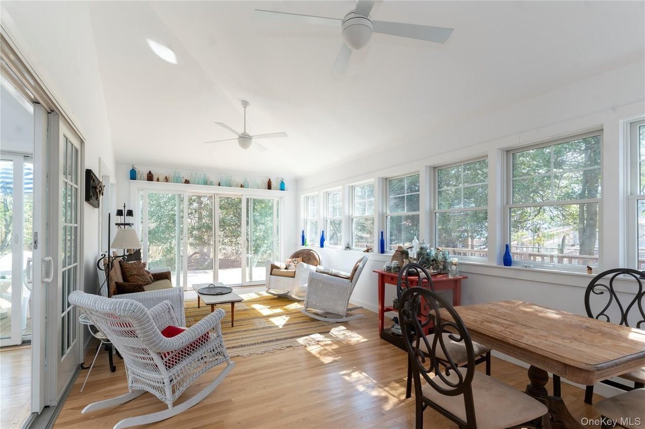 55 Ocean Rd - Photo 5 of 14