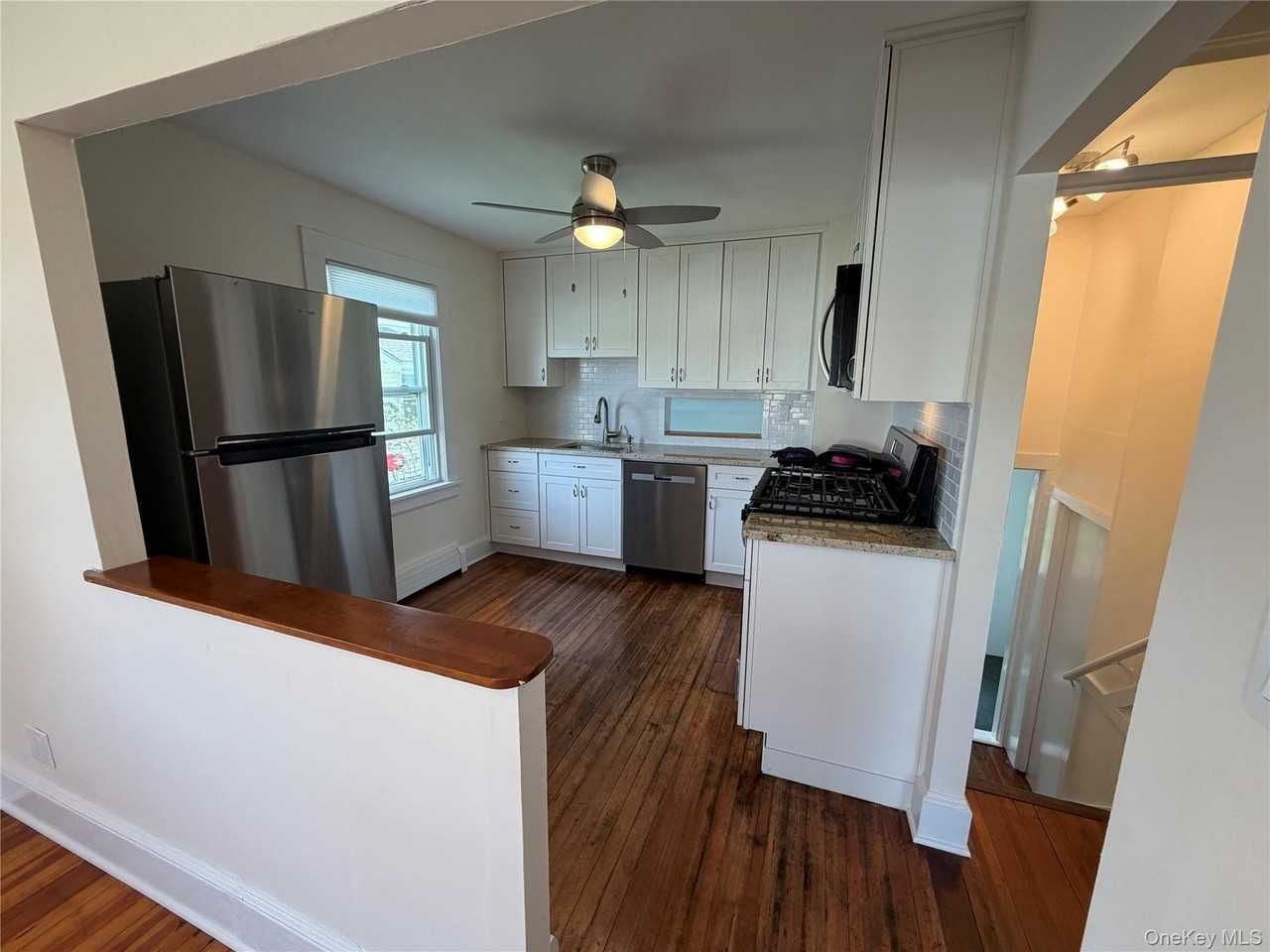 41 Mcalpin Ave - Photo 4 of 19