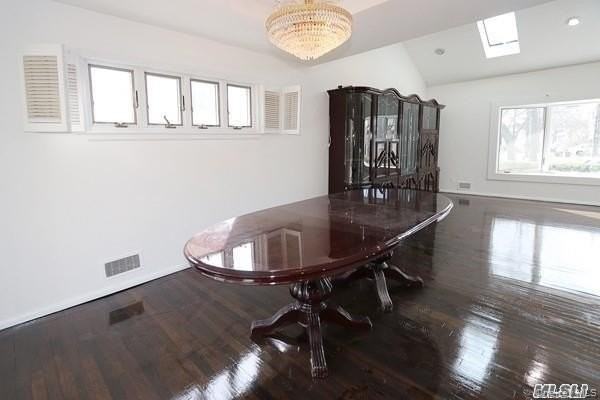 5 Gilbert Rd - Photo 5 of 20