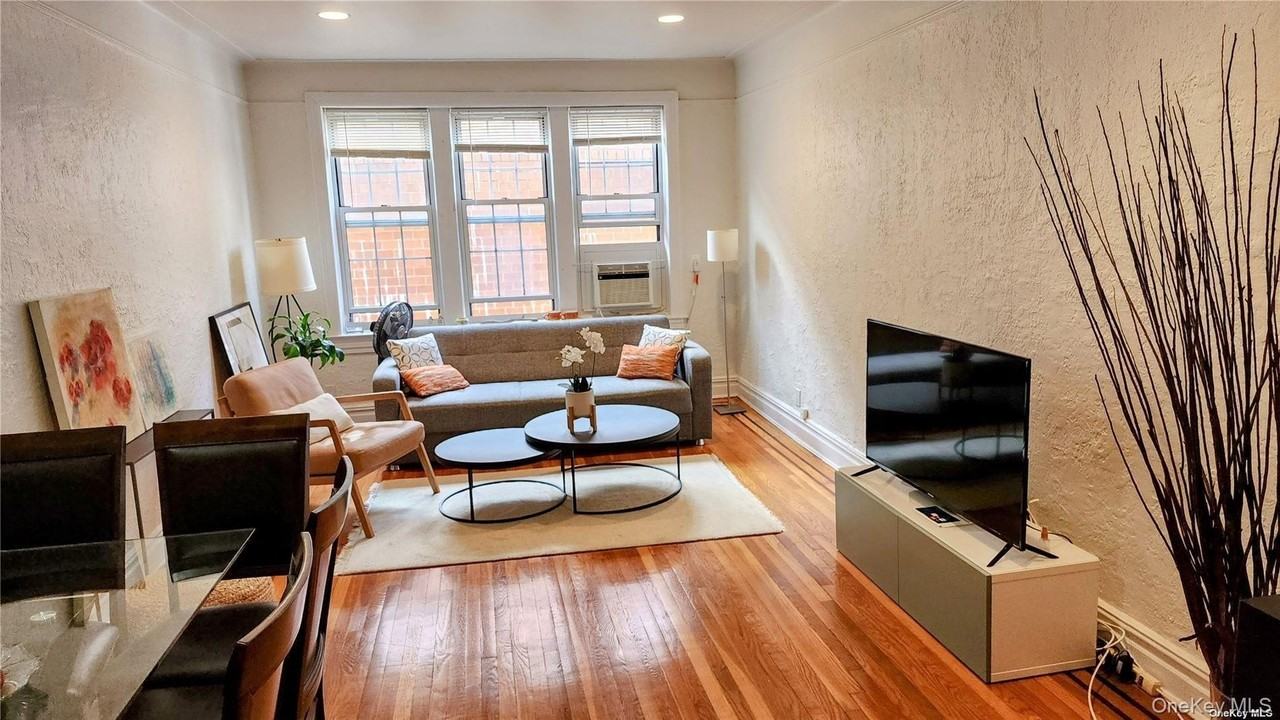 4 Maple Dr #6H - Photo 2 of 14