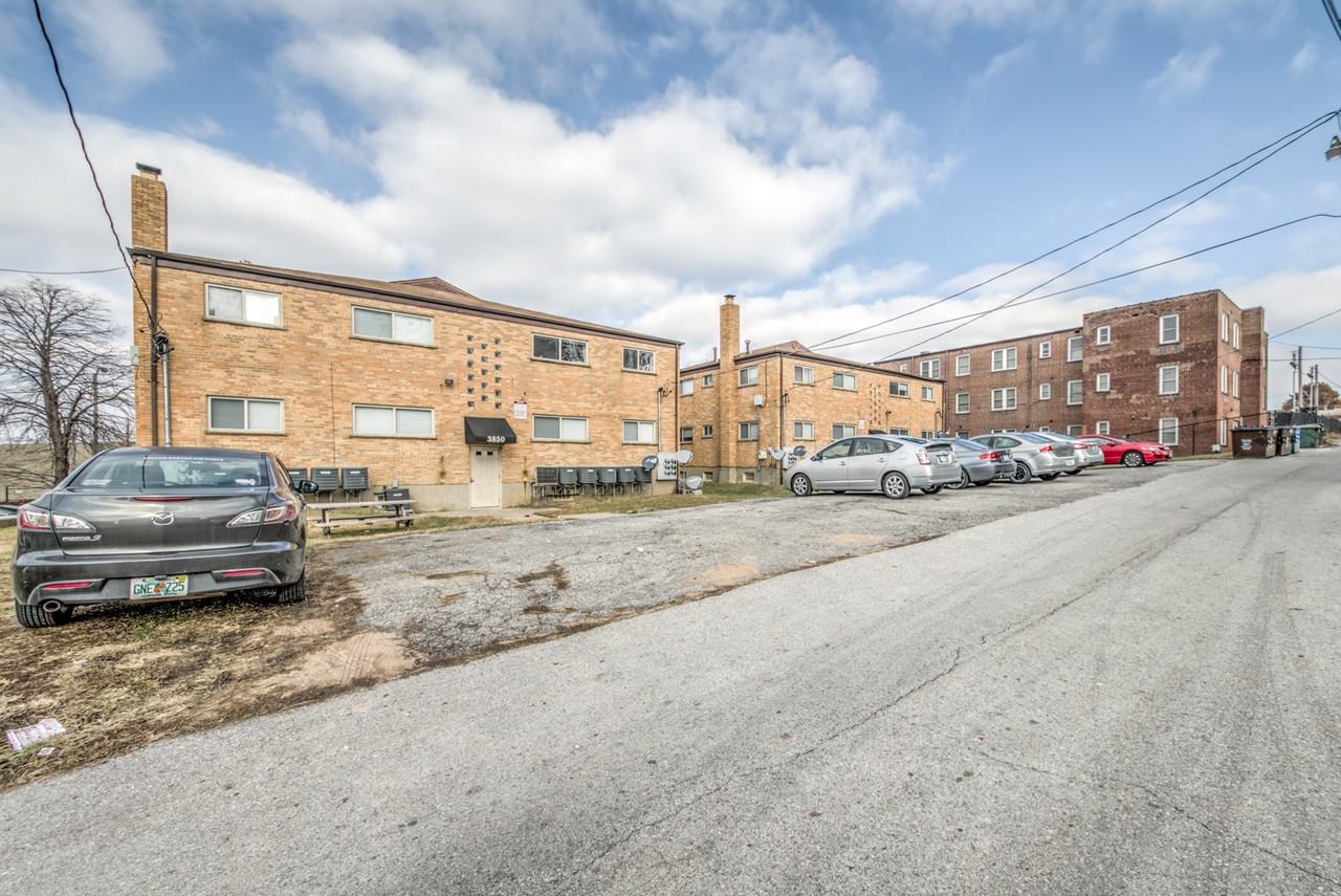 3844 Park Ave #6 - Photo 4 of 13