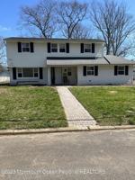 featured image of 11 Barbara Ln