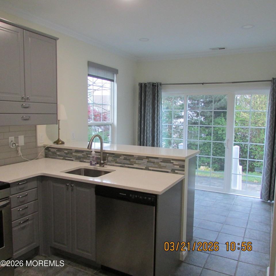 29 Tall Oaks Ct #2901 - Photo 7 of 38