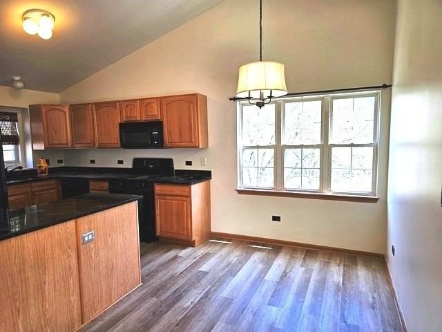 2212 Waterleaf Ct #204 - Photo 4 of 18