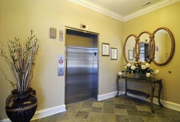 229 S Main St #2E - Photo 4 of 17