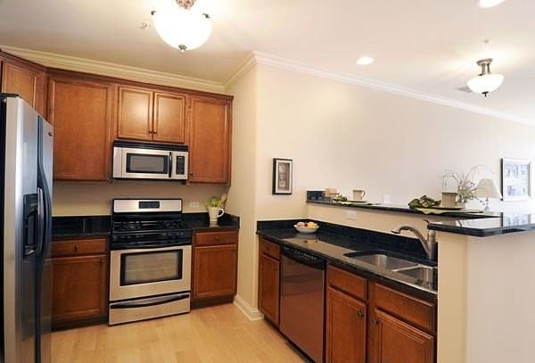 229 S Main St #2E - Photo 6 of 17