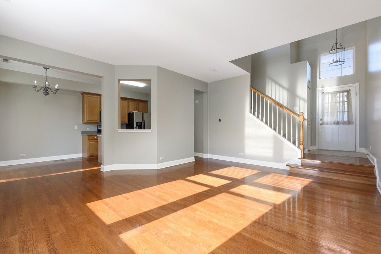 3124 Ollerton Ave - Photo 2 of 17