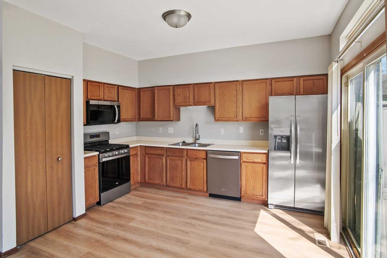 14163 S Napa Circle Drive - Photo 2 of 5