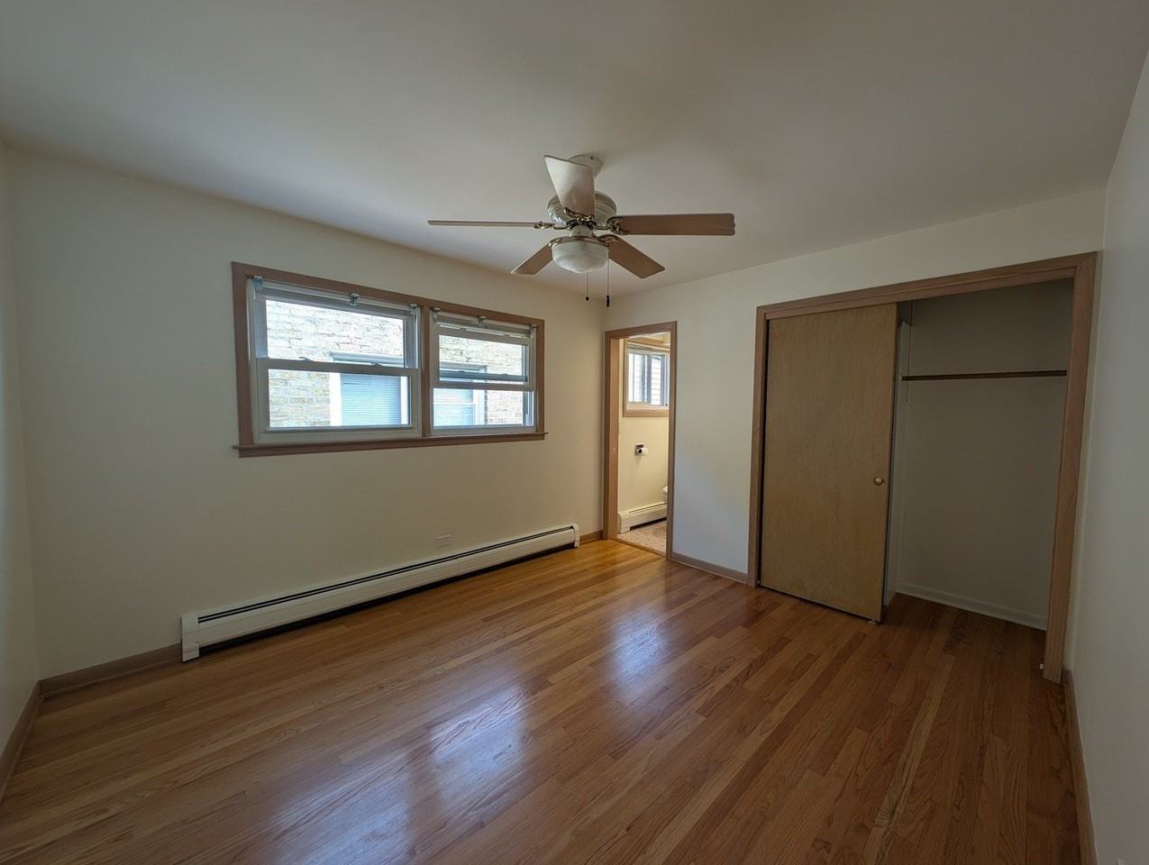 6537 N Natoma Ave #2 - Photo 4 of 8