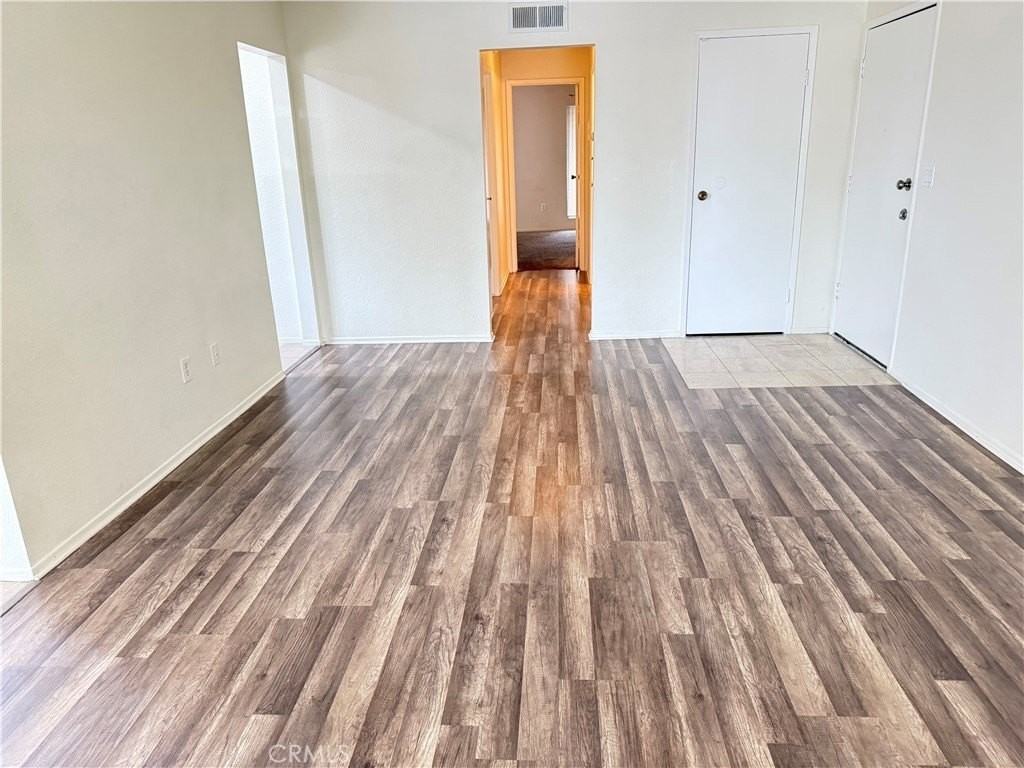 420 E Blueridge Ave - Photo 6 of 23
