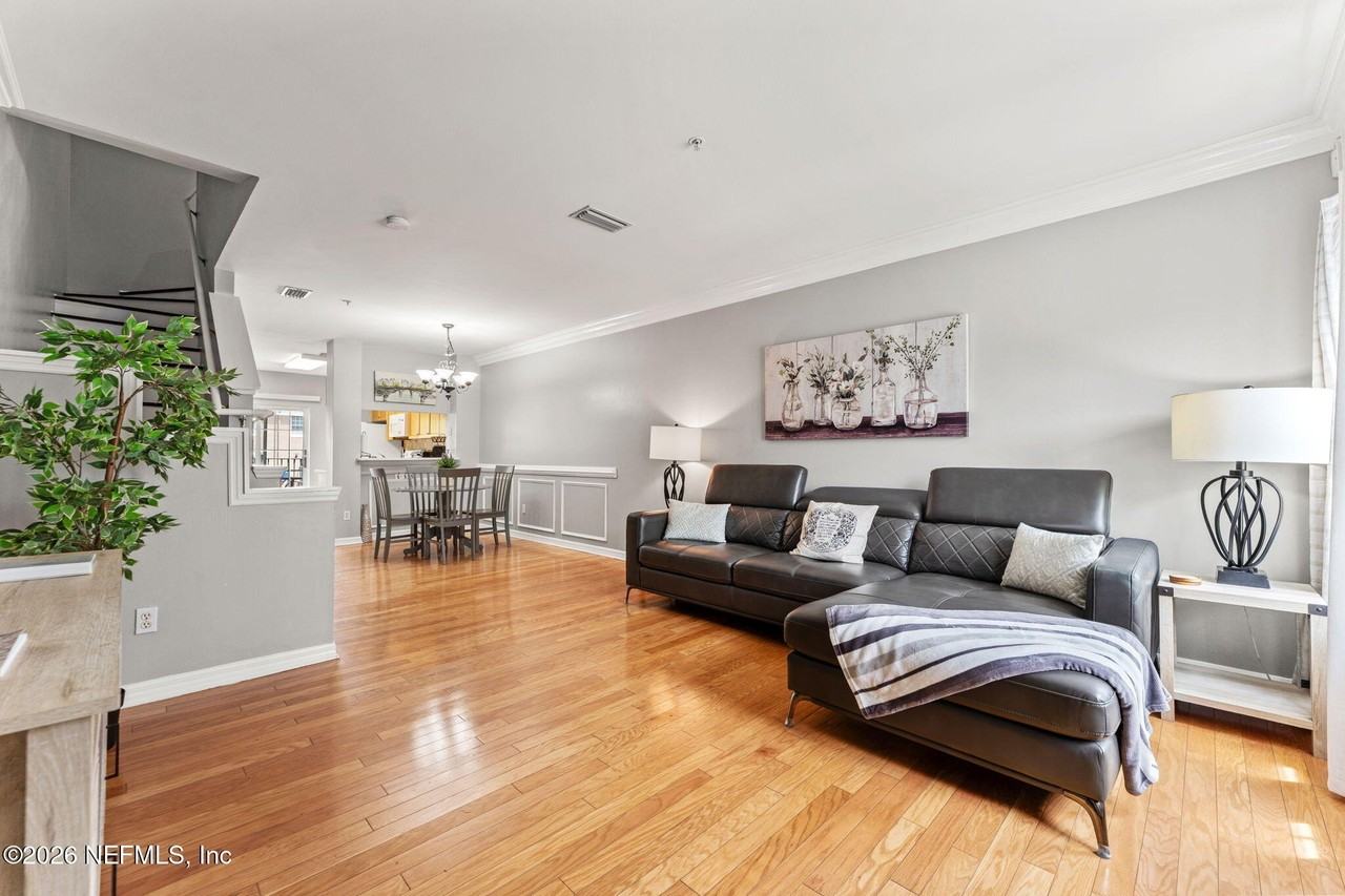 343 E Church St - Photo 2 of 24