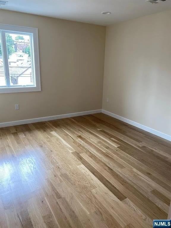 353 Hoboken Rd - Photo 7 of 12