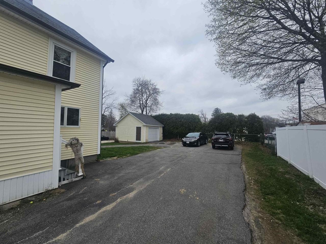 50 Park St - Photo 6 of 6