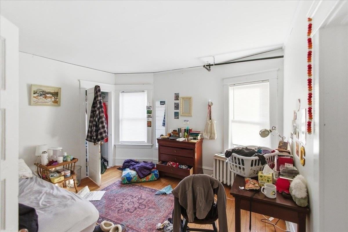 52 Isham St #2 - Photo 6 of 15