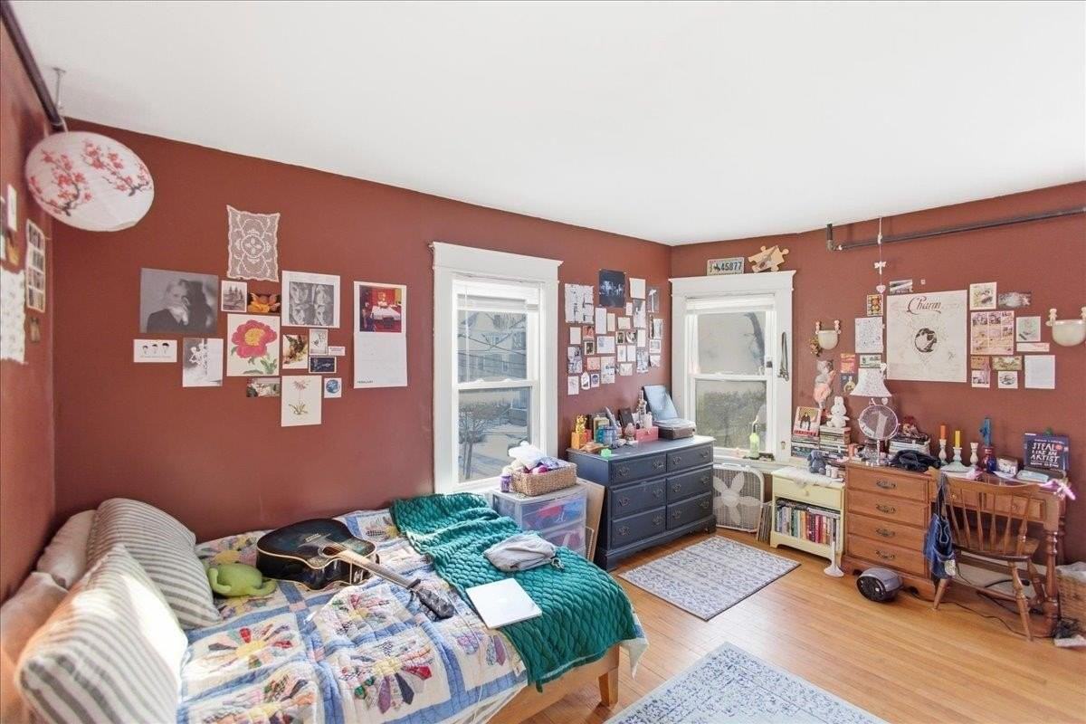 52 Isham St #2 - Photo 7 of 15