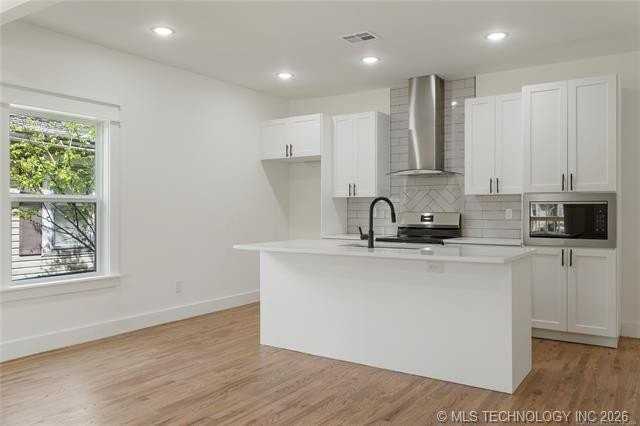 1231 N Main St #A - Photo 4 of 23