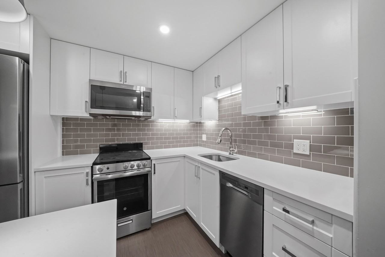 2910 Alder Street #403 - Photo 2 of 24