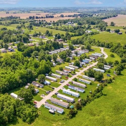 127 Hickory Ln - Photo 2 of 3